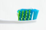 Zahnbürste-Zahnpasta-Zahncreme-Mundhygiene-Zahnreinigung